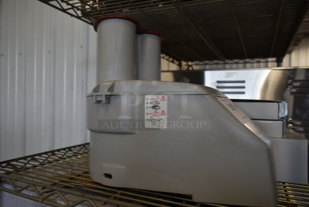 BRAND NEW SCRATCH AND DENT! Robot Coupe Continuous Feed Head for Food Processor, Slicer Blade, Grating Blade and Blade. - Image 2 of 7