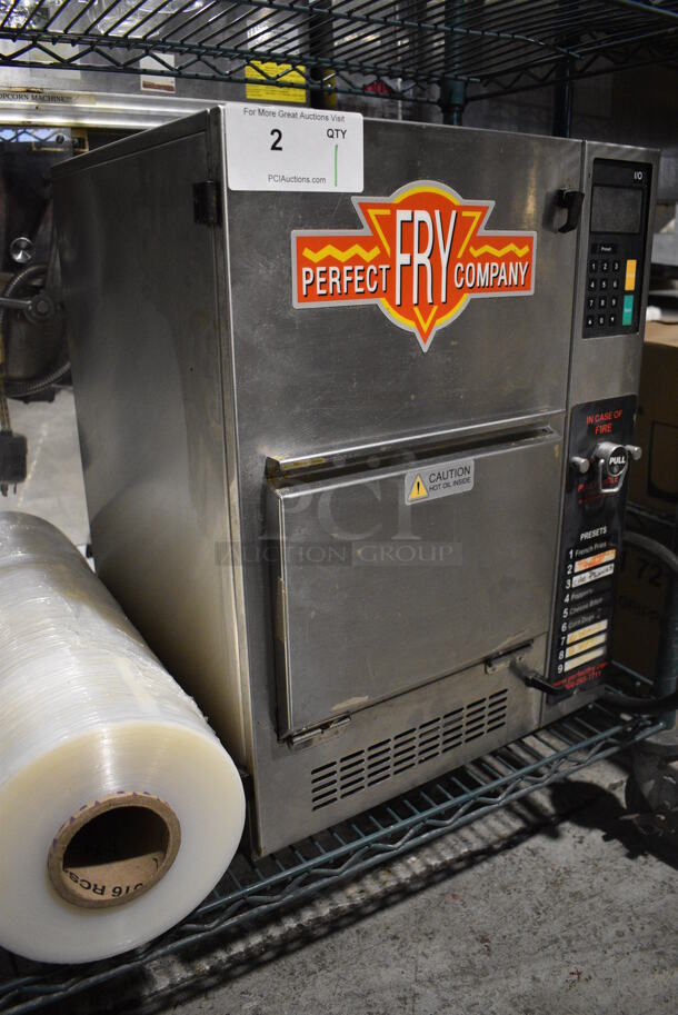WOW! Perfect Fry Company Model PFC5700 Stainless Steel Commercial Countertop Electric Powered Ventless Fryer. 208-240 Volts, 1 Phase. 17x16x23 - Image 5 of 7