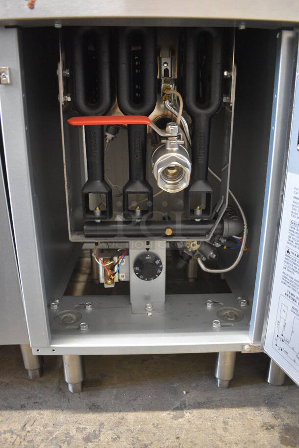 2021 Avantco Model FF400-P Stainless Steel Commercial Floor Style Propane Gas Powered 50 Pound Capacity Deep Fat Fryer w/ 2 Metal Fry Baskets. 120,000 BTU. 15.5x30x47 - Image 5 of 6
