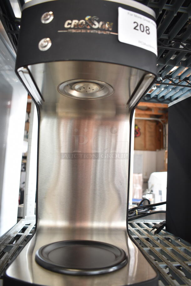 BRAND NEW SCRATCH AND DENT! 2023 Crosson CB-GD2 Stainless Steel Countertop Coffee Machine w/ Coffee Pot and Metal Brew Basket. 120 Volts 1 Phase.  - Image 4 of 8