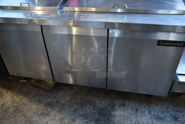 Continental SW72-20M Stainless Steel Commercial Sandwich Salad Prep Table Bain Marie Mega Top on Commercial Casters. 115 Volts, 1 Phase. Tested and Powers On But Does Not Get Cold - Image 3 of 10