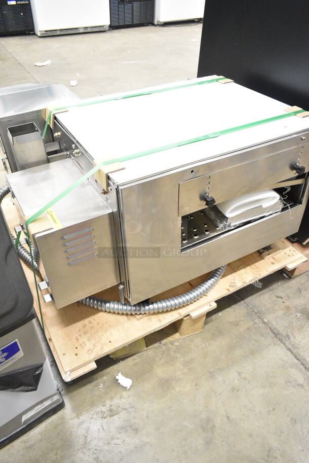 BRAND NEW SCRATCH AND DENT! Cooking Performance Group CPG 351ICOEB Stainless Steel Commercial Countertop Electric Powered Conveyor Pizza Oven. Missing Belt. 208 Volts, 1 Phase.  - Image 3 of 8