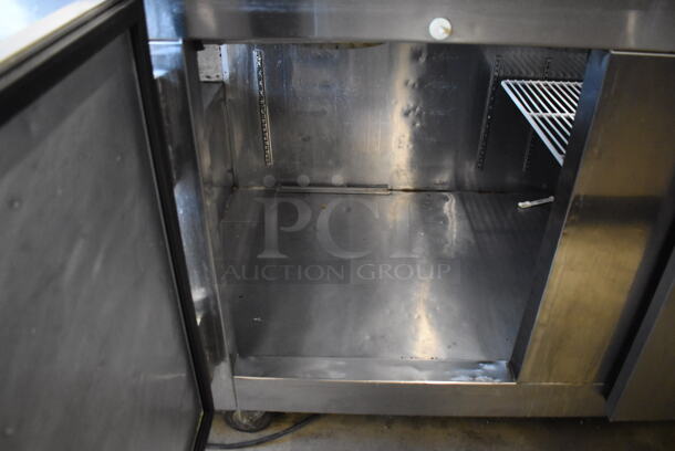 2011 Leader PT84 S/C Stainless Steel Commercial Pizza Prep Table w/ Oversized Marble Cutting Board on Commercial Casters. 115 Volts, 1 Phase. Tested and Working! - Image 7 of 10
