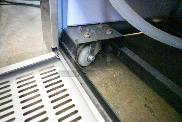 Spartan BCB72 Stainless Steel Commercial Floor Style Deli Display Case Merchandiser on Commercial Casters. 110 Volts, 1 Phase. Tested and Working! - Image 10 of 12