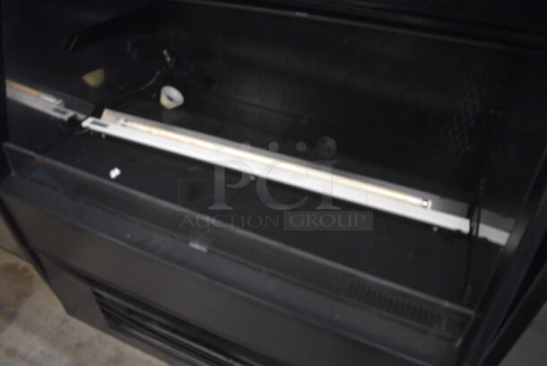 Metal Commercial Floor Style Grab N Go Merchandiser. 47x33x62. Tested and Powers On But Does Not Get Cold - Image 4 of 6