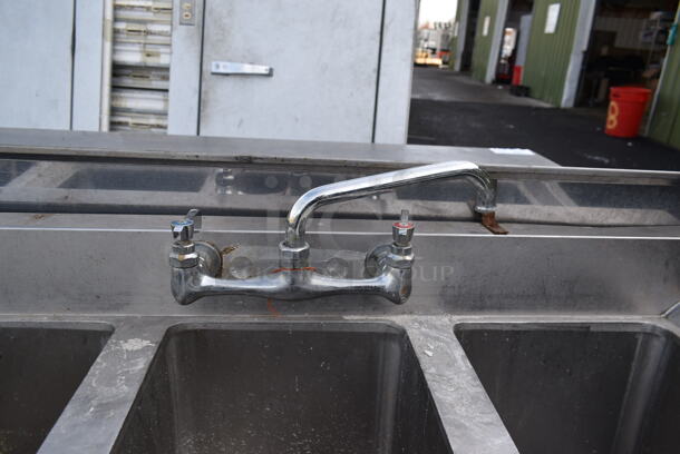 Stainless Steel Commercial 3 Bay Sink w/ Faucet and Handles. Bays 10x14 - Image 3 of 3