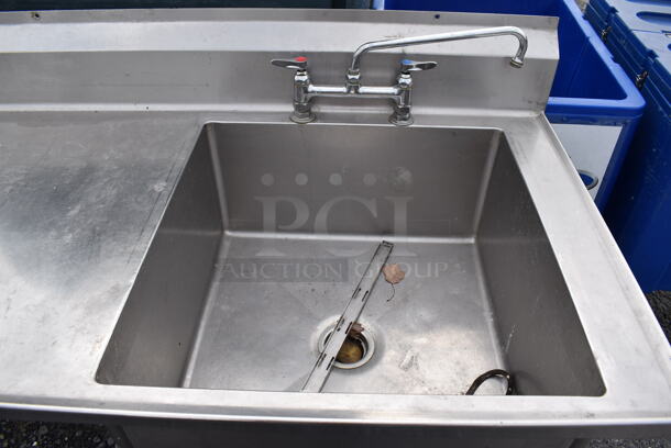 Stainless Steel Table w/ Sink Basin, Faucet, Handles and Back Splash. 120x30x43. Bay 24x24x13 - Image 7 of 8