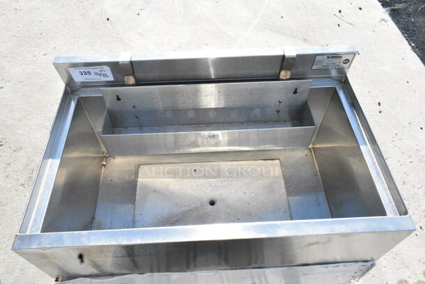 Krowne 18-30-7 Stainless Steel Ice Bin w/ Speedwell.  - Image 2 of 4
