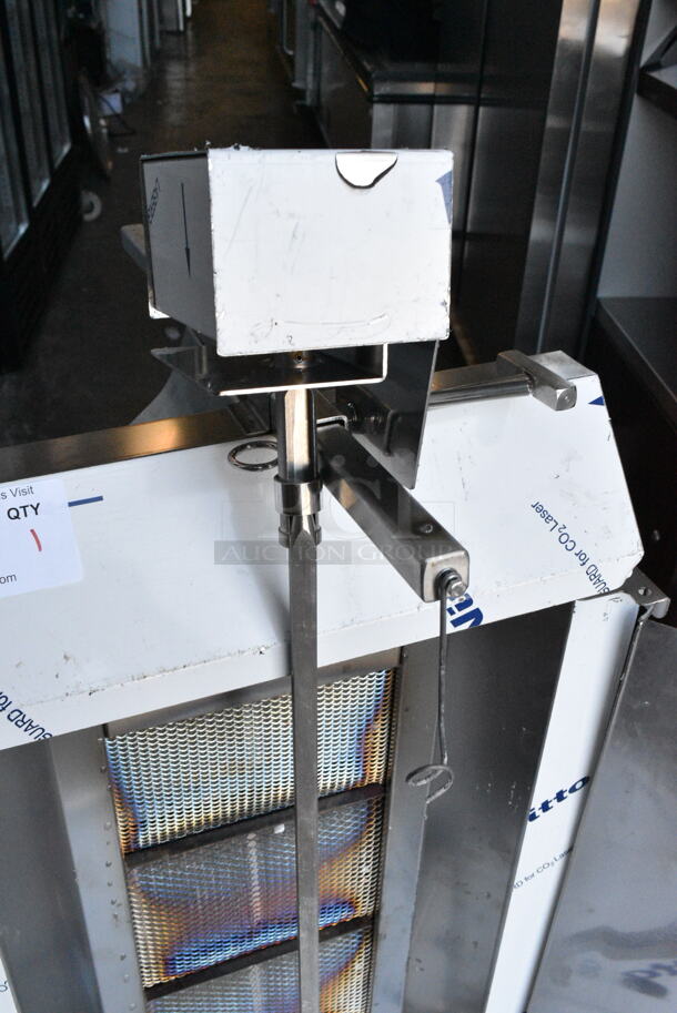 BRAND NEW SCRATCH AND DENT! 2023 Axis AX-VB4 Stainless Steel Commercial Countertop Natural Gas Powered Gyro / Doner Machine.  - Image 4 of 8