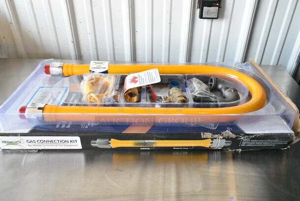 BRAND NEW SCRATCH AND DENT! Regency 600GKM3448 48" Mobile Gas Connector Hose Kit with 2 Elbows, Full Port Valve, Restraining Device, and Quick Disconnect - 3/4" - Image 1 of 5
