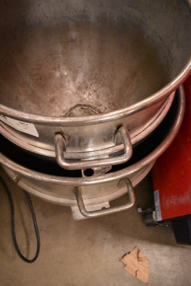 2 Metal Mixing Bowls w/ 1 Mixing Bowl Dolly. Bowls are Stuck Together. 2 Times Your Bid! - Image 4 of 4