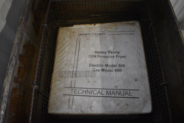 Henny Penny Model 600CC Stainless Steel Commercial Floor Style Natural Gas Powered Pressure Fryer on Commercial Casters. 80,000 BTU. 18x39x49 - Image 4 of 7