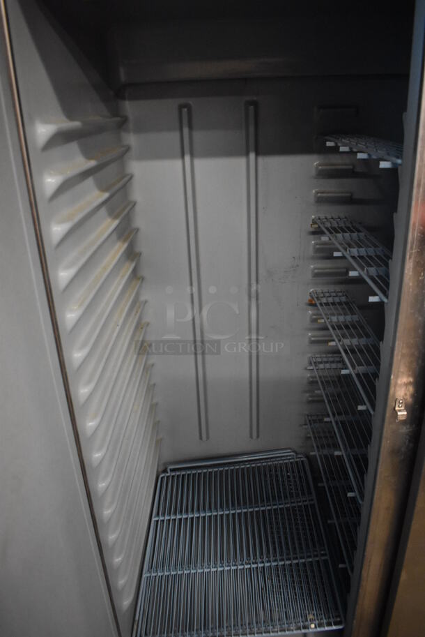 Delfield 6176-S Stainless Steel Commercial 3 Door Reach In Cooler on Commercial Casters. 115 Volts, 1 Phase. 76x32.5x80. Tested and Does Not Power On - Image 5 of 7