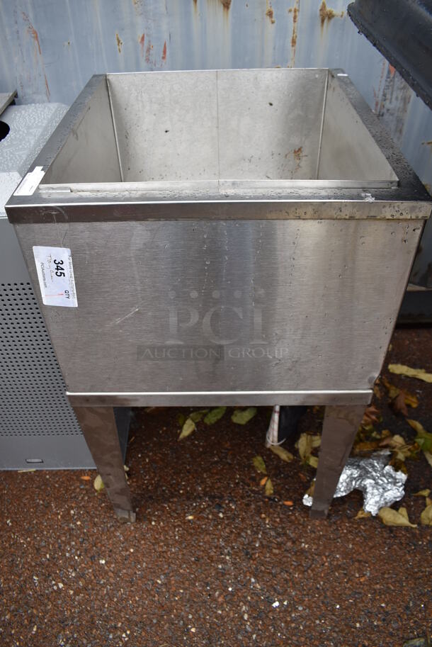 Stainless Steel Ice Bin on Metal Stand. 23x21x35