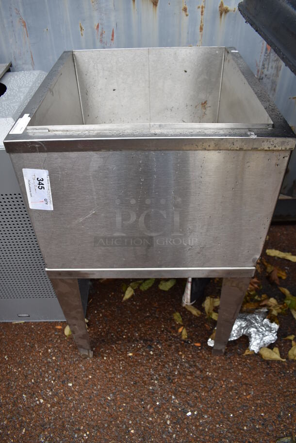 Stainless Steel Ice Bin on Metal Stand. 23x21x35 - Image 1 of 5