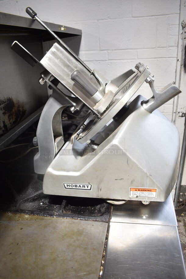 Hobart 2812 Stainless Steel Commercial Countertop Meat Slicer. 115 Volts, 1 Phase. Tested and Working!  - Image 3 of 6