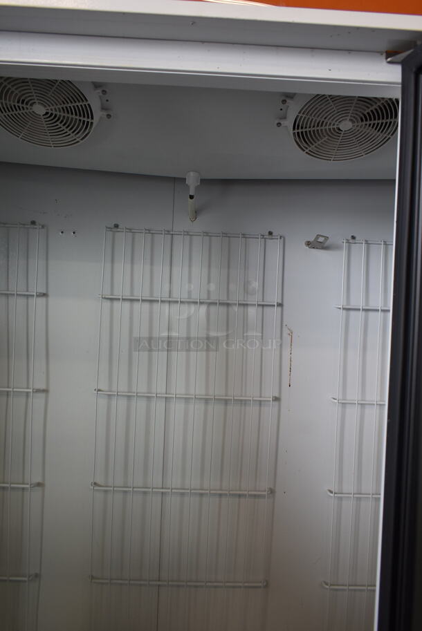 Master-Bilt MBGFP74-HG Metal Commercial 3 Door Reach In Freezer Merchandiser w/ Poly Coated Racks. 115/208-230 Volts, 1 Phase. Tested and Working! - Image 8 of 12