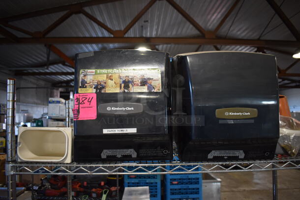 ALL ONE MONEY! Tier Lot of Various Items Including Poly Paper Towel Dispenser and Poly Pitchers - Image 7 of 7