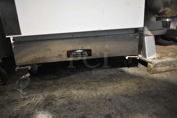 Arctic Air F22CWF2 Metal Commercial Single Door Reach In Freezer w/ Poly Coated Racks on Commercial Casters. 115 Volts, 1 Phase. Tested and Working! - Image 3 of 6