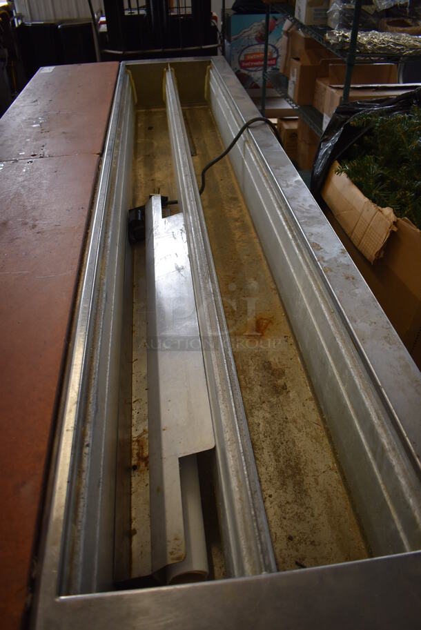 Kairak KBP-91S Stainless Steel Commercial Pizza Prep Table on Commercial Casters. 115 Volts, 1 Phase. 91x34x35.5. Tested and Working! - Image 4 of 8
