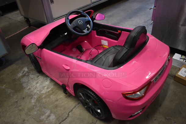 Pink Poly Electric Powered Single Seat Maserati Car. 28x48x18. Tested and Working! - Image 10 of 12