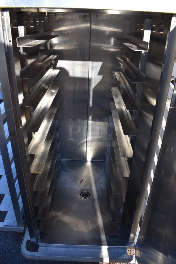 Metal Commercial Enclosed Pan Transport Rack on Commercial Casters. 29x39x56 - Image 4 of 5