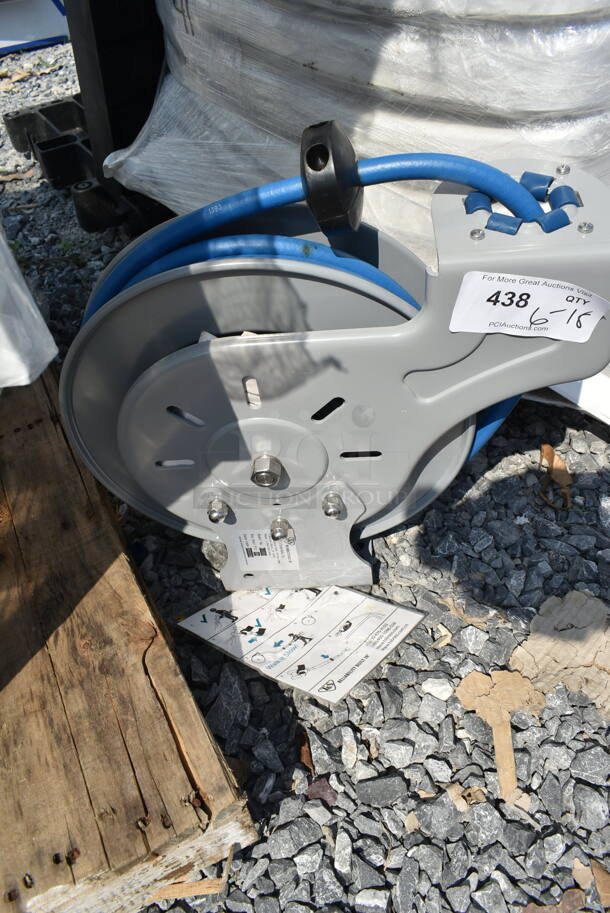 BRAND NEW SCRATCH AND DENT! T&S B-7232 Wall Mounted Hose Reel with 35' Hose, 4+ GPM Spray Valve, Swivel, Swing Bracket, and 48" Supply Hose - Image 2 of 4