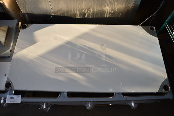 BRAND NEW SCRATCH AND DENT! 2024 ServIt 423EST3WO Stainless Steel Commercial Electric Powered 3 Bay Steam Table w/ Under Shelf. 120 Volts, 1 Phase. Tested and Working! - Image 4 of 7