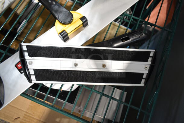 4 BRAND NEW SCRATCH AND DENT! Items Including 2 #24 Mop Heads, 2 Rubbermaid Hygen Mop Head Frames. 4 Times Your Bid!  - Image 7 of 8