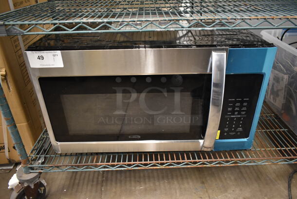 BRAND NEW SCRATCH AND DENT! 2023 KoolMore KM_MOT-2SS Metal Microwave Oven w/ Plate and Metal Rack. 120 Volts, 1 Phase.