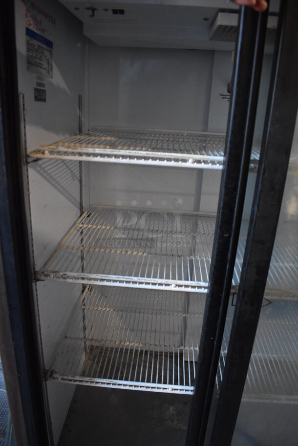 Beverage Air MT17 Metal Commercial 2 Door Reach In Cooler Merchandiser. 115 Volts, 1 Phase. 36x24x61. Tested and Working! - Image 4 of 6