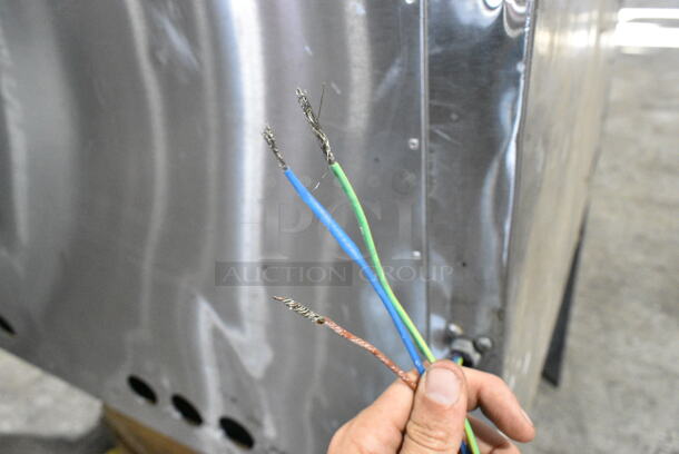 2019 Bakers Pride FC-516 Metal Commercial Natural Gas Powered Il Forno Pizza Oven on Metal Legs. 140,000 BTU.  - Image 9 of 10