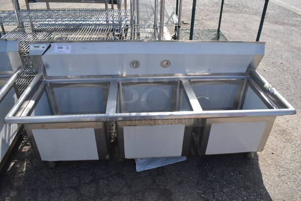 BRAND NEW SCRATCH AND DENT! Regency 600S31717 Stainless Steel Commercial 3 Bay Sink. No Legs. Bays 17x17x12