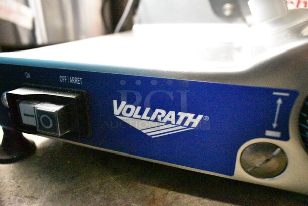 BRAND NEW SCRATCH AND DENT! Vollrath SLM300P/S Stainless Steel Commercial Meat Slicer w/ Blade Sharpener. 120 Volts, 1 Phase. Tested and Working! - Image 5 of 6