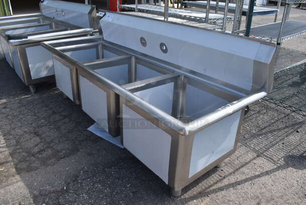 BRAND NEW SCRATCH AND DENT! Regency 600S31717 Stainless Steel Commercial 3 Bay Sink. No Legs. Bays 17x17x12 - Image 3 of 5
