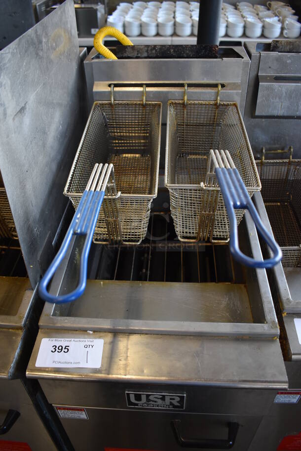 2019 USR Cookline CF-40 Stainless Steel Commercial Floor Style Natural Gas Powered Deep Fat Fryer w/ 2 Metal Fry Baskets on Commercial Casters. 90,000 BTU. 16x30x45 - Image 4 of 6