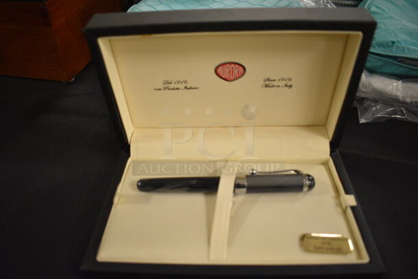 Aurora Pennino Oro Massiccio 14kt Solid Gold Nib Pen With Box - Image 1 of 4