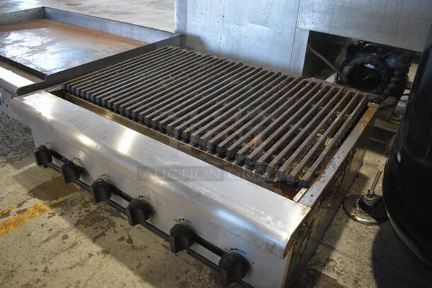 Venancio Stainless Steel Commercial Countertop Natural Gas Powered Charbroiler Grill. 36x29.5x12 - Image 4 of 6