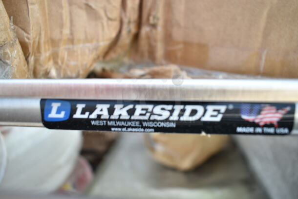 BRAND NEW SCRATCH AND DENT! Lakeside 22 3/8" x 39 1/4" x 33 1/2" Medium-Duty Stainless Steel 3-Shelf Utility Cart on Commercial Casters.  - Image 5 of 5