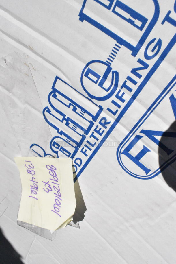 4 BRAND NEW SCRATCH AND DENT! Items Including ServIt 423ST5ASG Angled Sneeze Guard for 5-Pan Steam Tables. 4 Times Your Bid! May Be Missing Pieces. - Image 6 of 6