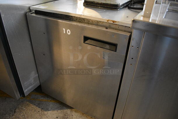 Delfield 406CA-DHL-DD1 Stainless Steel Commercial Single Door Undercounter Cooler on Commercial Casters. 115 Volts, 1 Phase. 27.5x28x32. Tested and Working! - Image 2 of 5