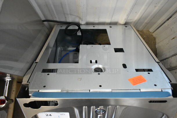 BRAND NEW SCRATCH AND DENT! Elkay EZSDWS_1G Wall Mount Water Fountain. 115 Volts, 1 Phase. - Image 4 of 8