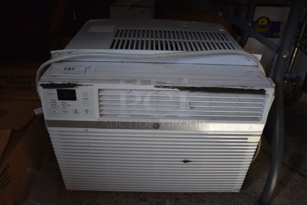 General Electric AEC12AYL1 Window Mount Air Conditioner. 115 Volts, 1 Phase. 22x21x17.5. Tested and Working! - Image 1 of 6