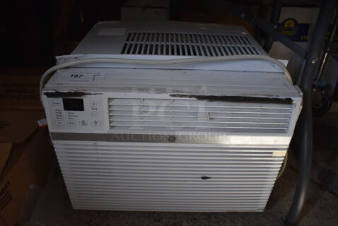 General Electric AEC12AYL1 Window Mount Air Conditioner. 115 Volts, 1 Phase. 22x21x17.5. Tested and Working!