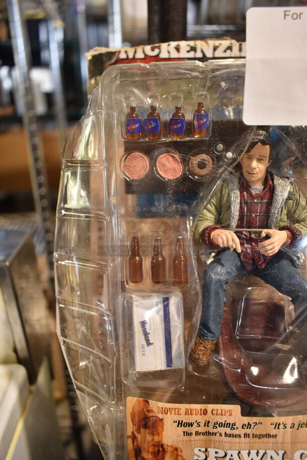 BRAND NEW Bob & Doug McKenzie Figurine. - Image 3 of 5