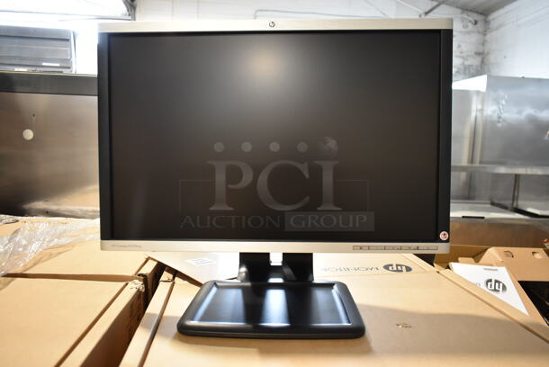 29 Boxes of BRAND NEW HP Compaq la2205 Monitors. 29 Times Your Bid! - Image 5 of 9