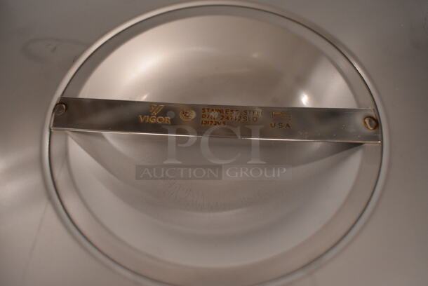 BRAND NEW SCRATCH AND DENT! Lot of Various Items Including Stainless Steel Drop In Bins; 4070949 1/9 and 1/2 Sizes and Two 1/2 Size Lids.  - Image 8 of 8