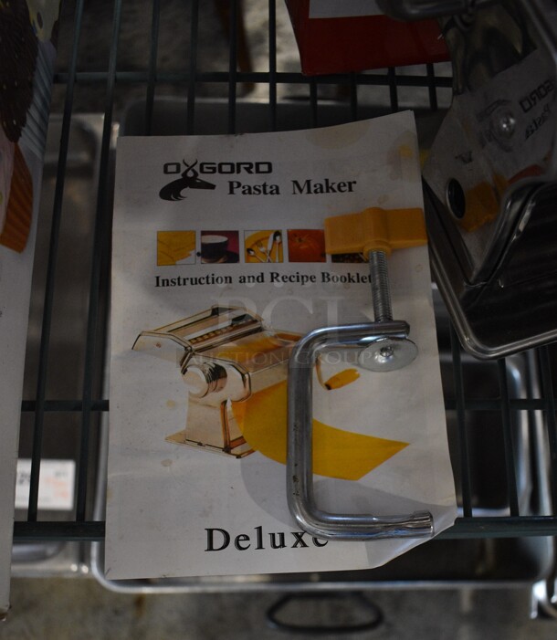 IN ORIGINAL BOX! Oxgord Stainless Steel Pasta Maker. 7x8x6 - Image 5 of 6
