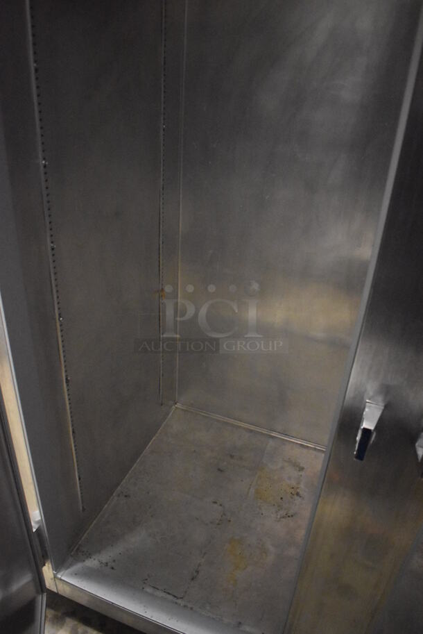 Continental 2RE Stainless Steel Commercial 2 Door Reach In Cooler on Commercial Casters. 115 Volts, 1 Phase. 57x34x82. Tested and Working! - Image 5 of 5
