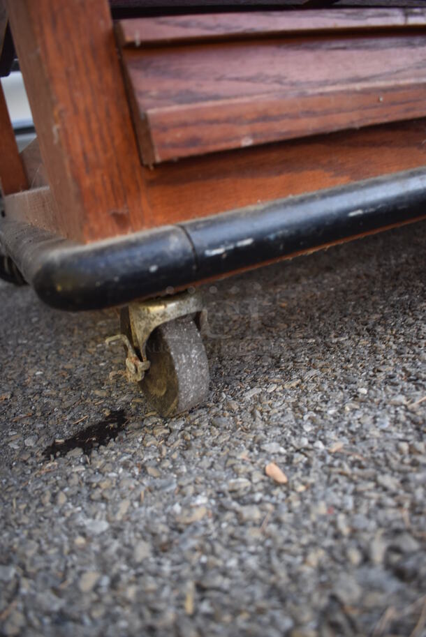 Wood Pattern 4 Tier Rack on Casters w/ Tiffany Style Lamp and Basket. 31.5x29x56 - Image 6 of 6